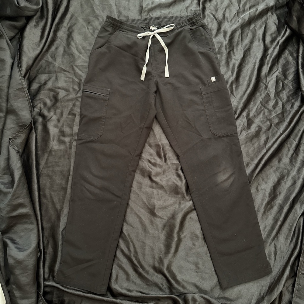 Black “Dowa” Drawstring Scrub Pants Straight Leg Figs Technical Collection
